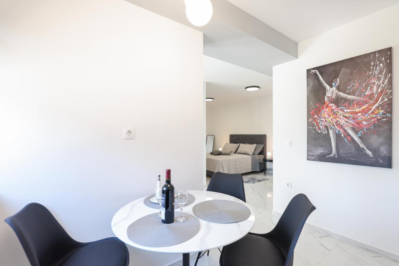 Studio Apartman Natale Zadar Eksteriør billede